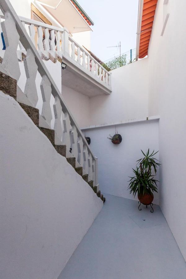 バルセロスCasa Douradaアパートメント エクステリア 写真